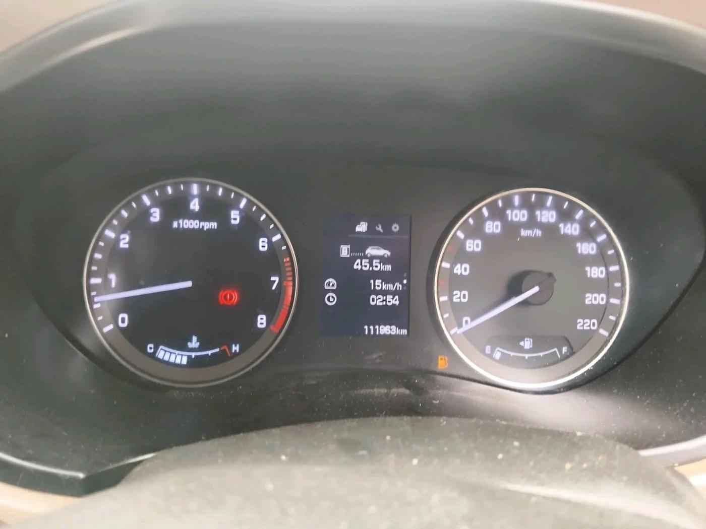 2015 Hyundai Elite i20 ASTA 1.2, Petrol, Manual, 1,11,963 km, interior