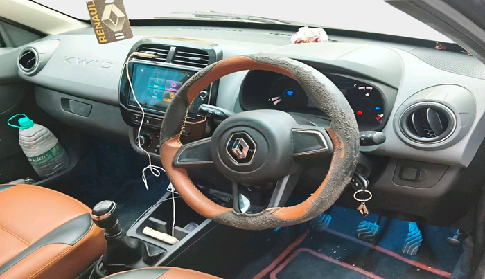 2020 Renault Kwid RXT 1.0, Petrol, Manual, 34,759 km, interior