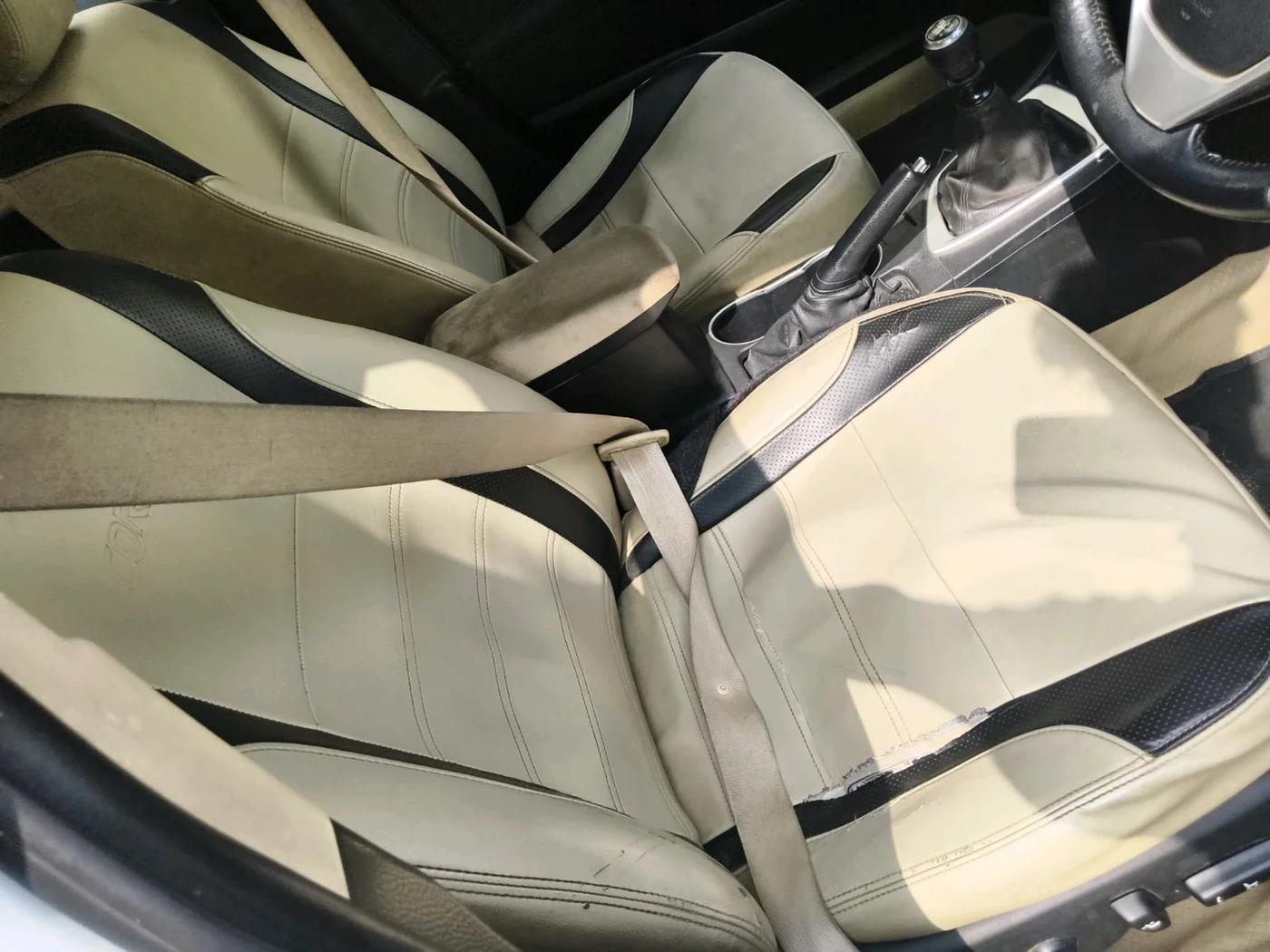 2019 Toyota Corolla Altis GL DIESEL, Diesel, Manual, 1,42,800 km, interior