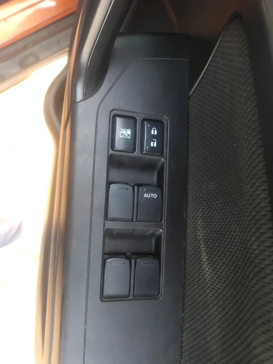 2019 Maruti Vitara Brezza ZDI, Diesel, Manual, 84,622 km, interior