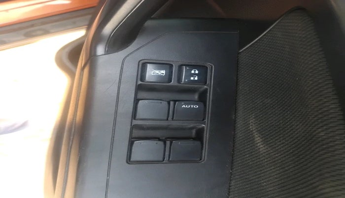 2019 Maruti Vitara Brezza ZDI, Diesel, Manual, 84,622 km, interior