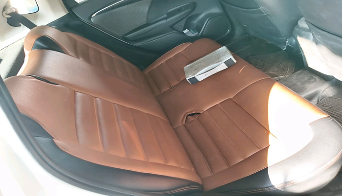 2018 Honda WR-V 1.5L I-DTEC VX MT, Diesel, Manual, 1,03,266 km, interior