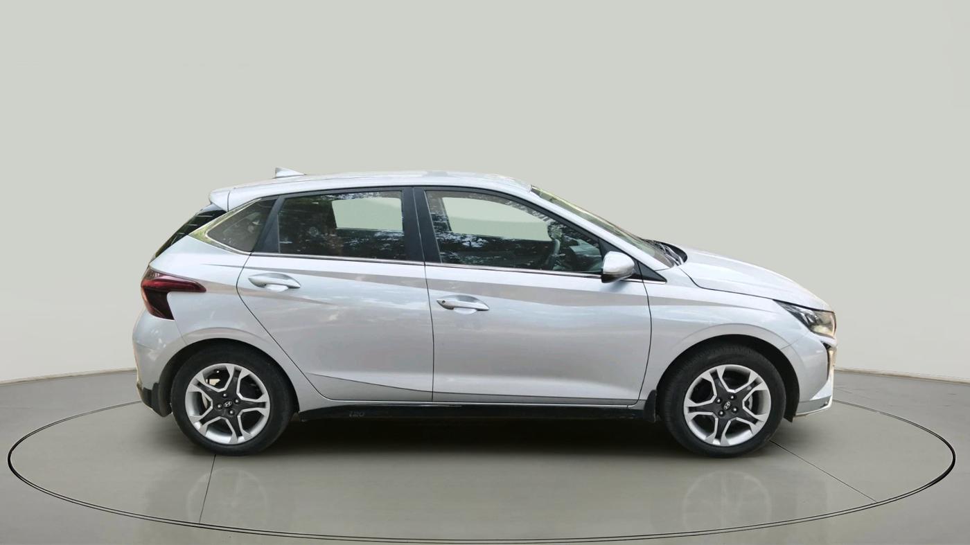 2025 Hyundai NEW I20 SPORTZ 1.2 MT, Petrol, Manual, 13,148 km, exterior