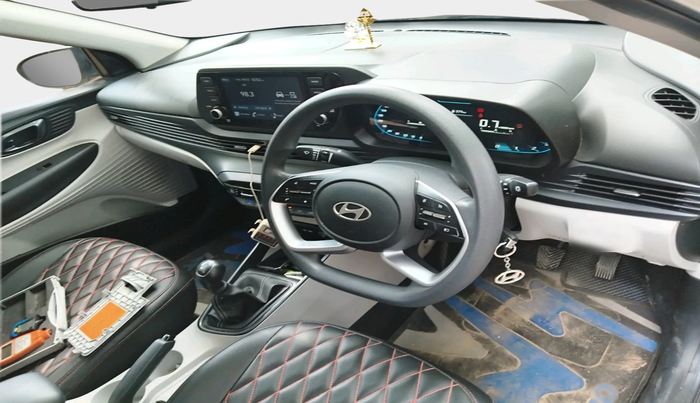 2025 Hyundai NEW I20 SPORTZ 1.2 MT, Petrol, Manual, 13,148 km, interior