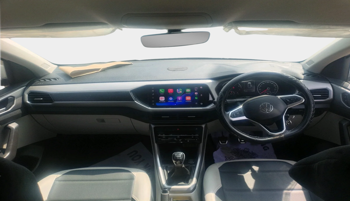 2023 Volkswagen TAIGUN HIGHLINE 1.0 TSI MT, Petrol, Manual, 25,028 km, interior