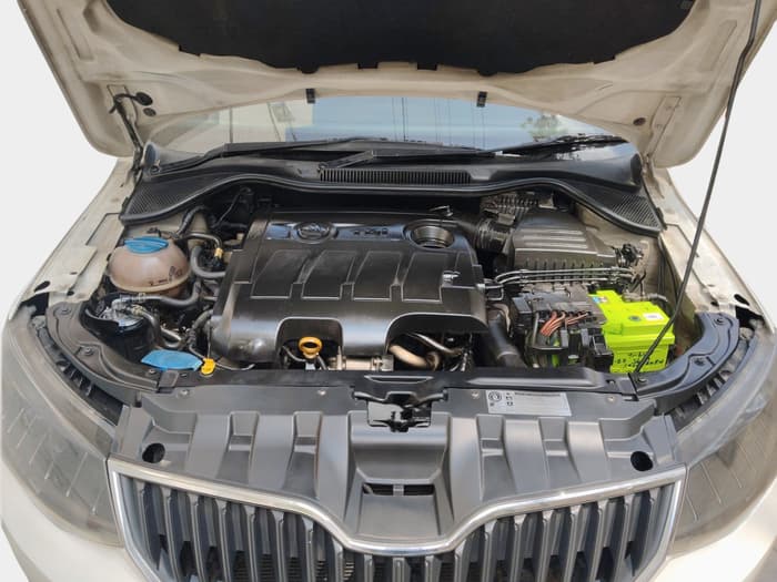 2017 Skoda Rapid STYLE 1.5 TDI AT, Diesel, Automatic, 82,280 km, exterior