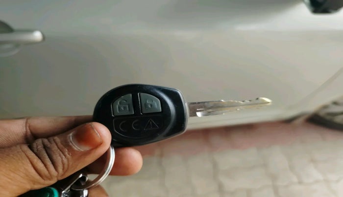 2016 Maruti Swift VDI (O), Diesel, Manual, 1,68,218 km, interior