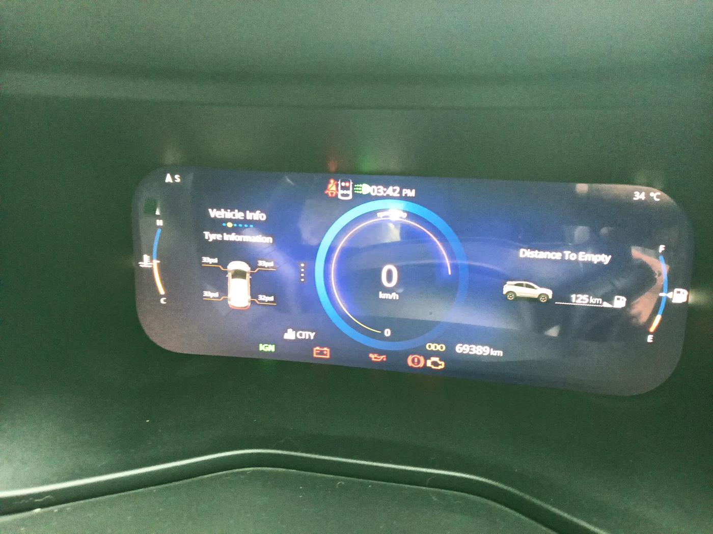 2023 Tata NEXON FEARLESS PLUS S 1.5 REVOTORQ 6 MT DT, Diesel, Manual, 69,389 km, interior