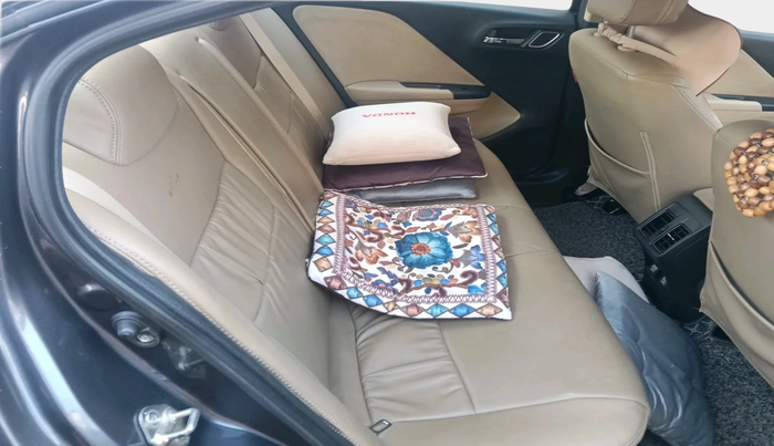 2021 Honda City 1.5L I-VTEC V MT 4TH GEN, Petrol, Manual, 34,866 km, interior