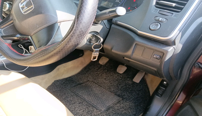 2014 Honda City 1.5L I-DTEC S, Diesel, Manual, 1,36,868 km, interior