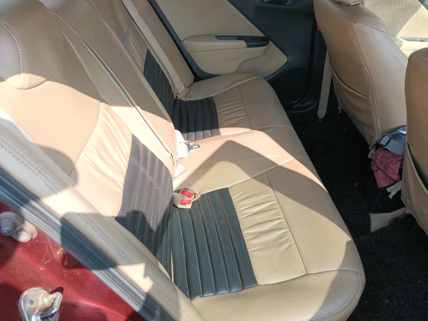 2014 Honda City 1.5L I-DTEC S, Diesel, Manual, 1,36,868 km, interior