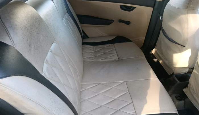 2017 Hyundai Eon 1.0 MAGNA + (O), Petrol, Manual, 64,172 km, interior