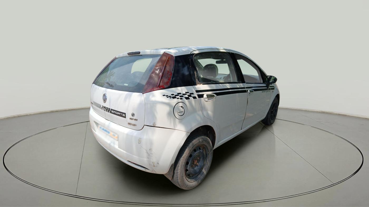 2010 Fiat Grand Punto EMOTION 1.3, Diesel, Manual, 1,12,432 km, exterior