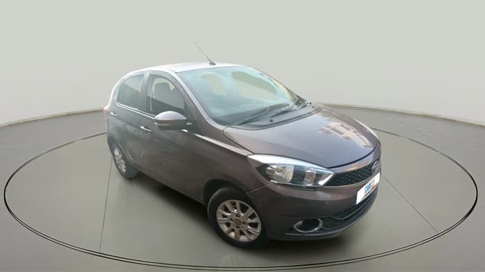 2017 Tata Tiago XZA PETROL, Petrol, Automatic, 1,18,117 km, exterior
