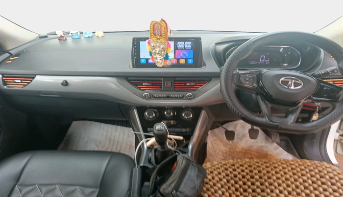 2020 Tata NEXON XM SUNROOF DIESEL, Diesel, Manual, 58,346 km, interior