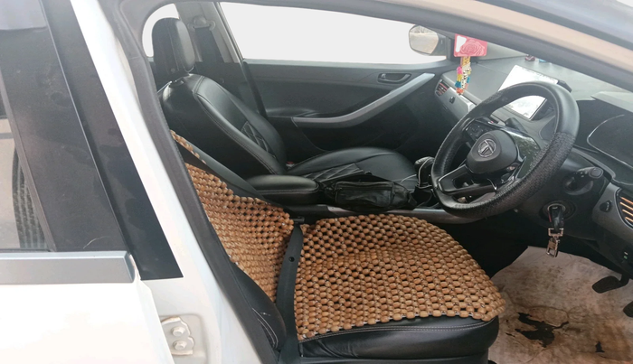 2020 Tata NEXON XM SUNROOF DIESEL, Diesel, Manual, 58,346 km, interior