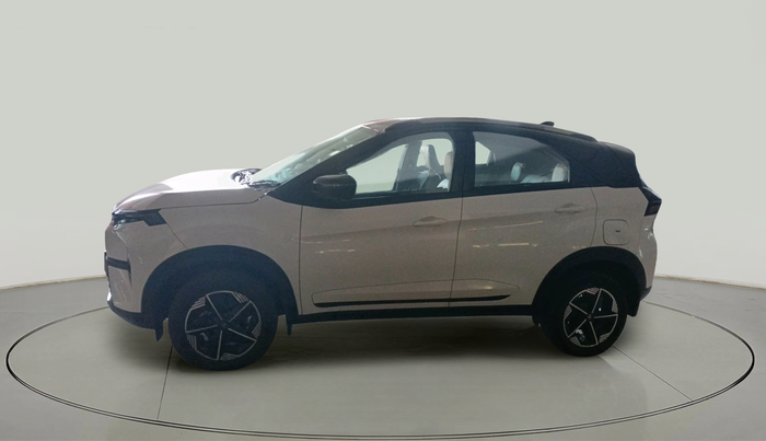 2024 Tata NEXON Pure Plus (S) 1.5 Diesel 6MT, Diesel, Manual, 36,035 km, exterior