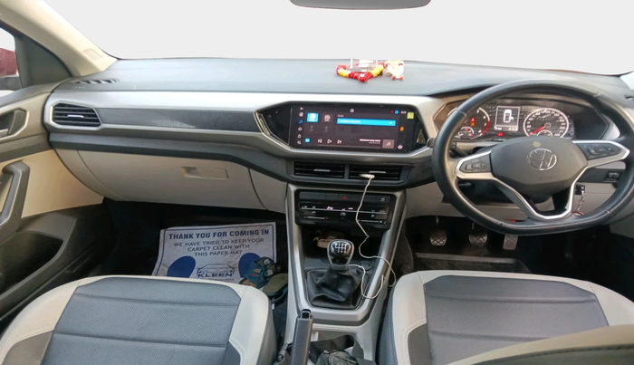 2024 Volkswagen TAIGUN HIGHLINE 1.0 TSI MT, Petrol, Manual, 12,768 km, interior