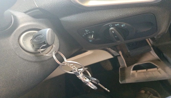 2015 Ford Ecosport TITANIUM 1.5L PETROL, Petrol, Manual, 1,16,650 km, interior