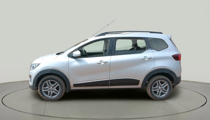 2021 Renault TRIBER RXZ, Petrol, Manual, 25,515 km, exterior