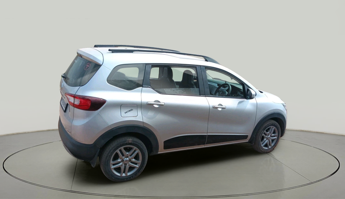 2021 Renault TRIBER RXZ, Petrol, Manual, 25,515 km, exterior