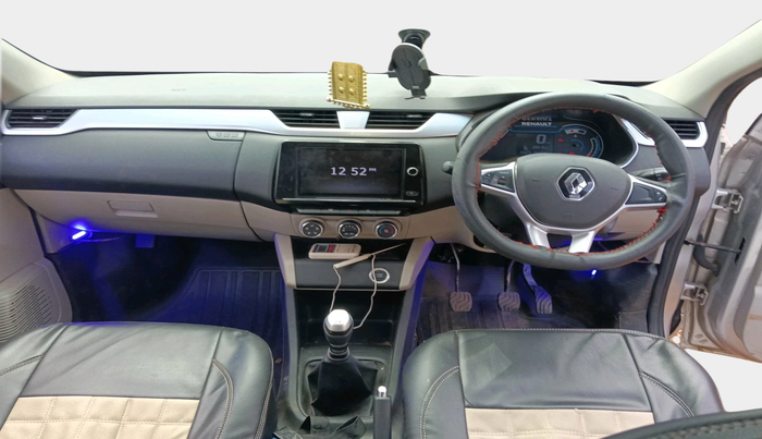 2021 Renault TRIBER RXZ, Petrol, Manual, 25,515 km, interior