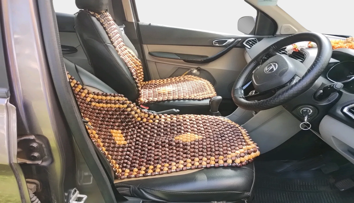 2018 Tata Tiago XZ PETROL, Petrol, Manual, 1,36,930 km, interior
