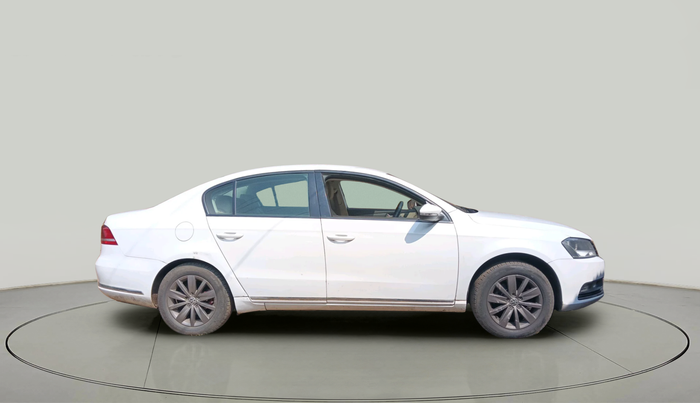 2012 Volkswagen Passat TRENDLINE MT, Diesel, Manual, 93,092 km, exterior