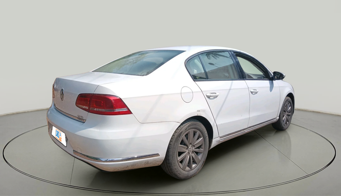 2012 Volkswagen Passat TRENDLINE MT, Diesel, Manual, 93,092 km, exterior