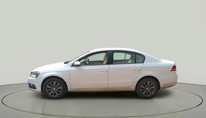 2012 Volkswagen Passat TRENDLINE MT, Diesel, Manual, 93,092 km, exterior