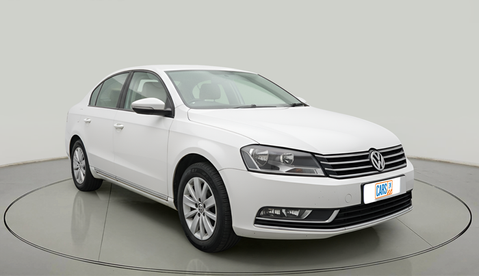 2012 Volkswagen Passat TRENDLINE MT, Diesel, Manual, 93,092 km, exterior