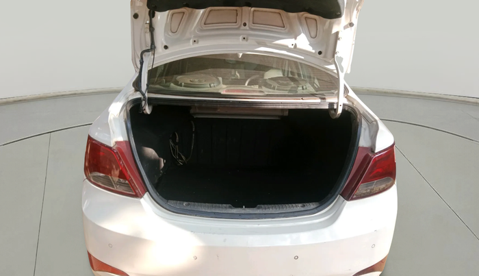 2012 Hyundai Verna FLUIDIC 1.6 CRDI EX, Diesel, Manual, 99,567 km, exterior