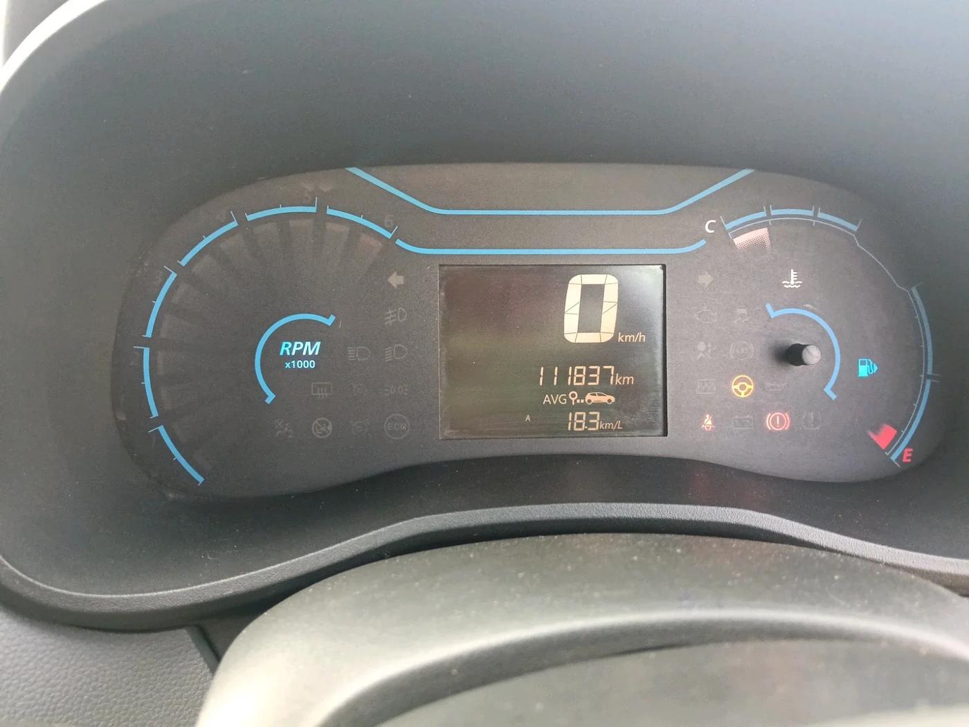 2020 Renault Kwid RXT 1.0 (O), Petrol, Manual, 1,11,836 km, interior