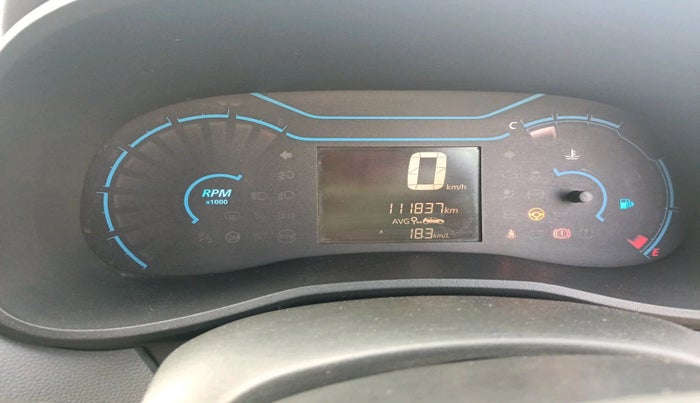 2020 Renault Kwid RXT 1.0 (O), Petrol, Manual, 1,11,836 km, interior