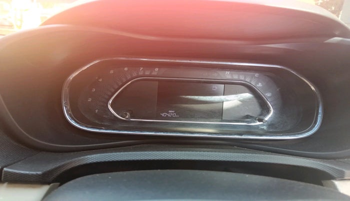 2022 Tata NEXON XZ PLUS SUNROOF PETROL DUAL TONE, Petrol, Manual, 40,420 km, interior