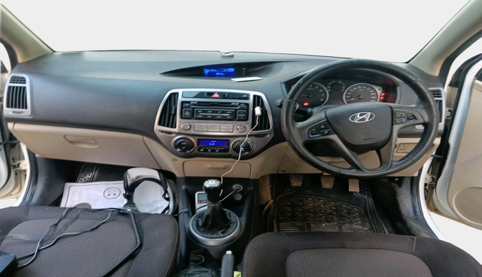 2012 Hyundai i20 SPORTZ 1.2, Petrol, Manual, 82,150 km, interior