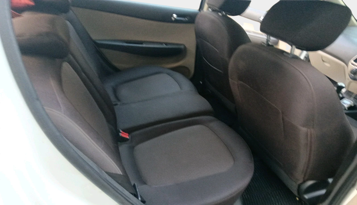 2012 Hyundai i20 SPORTZ 1.2, Petrol, Manual, 82,150 km, interior