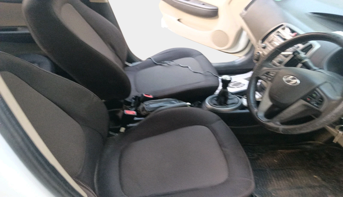 2012 Hyundai i20 SPORTZ 1.2, Petrol, Manual, 82,150 km, interior