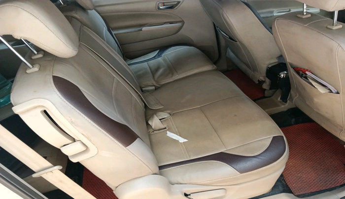 2016 Maruti Ertiga VXI, Petrol, Manual, 65,118 km, interior