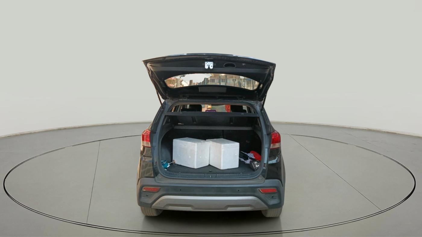 2018 Hyundai Creta SX PLUS AT 1.6 DIESEL, Diesel, Automatic, 1,75,316 km, exterior