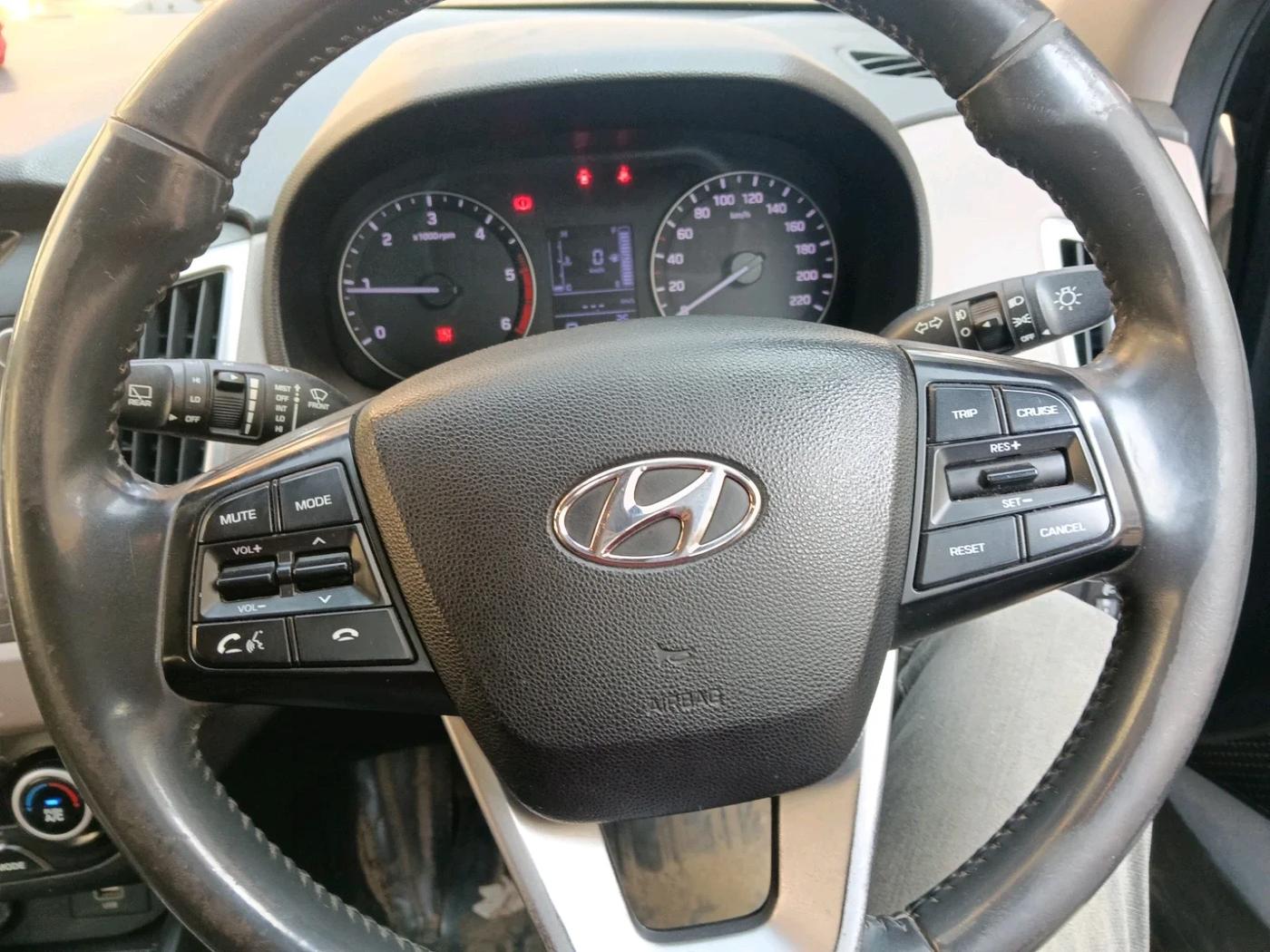 2018 Hyundai Creta SX PLUS AT 1.6 DIESEL, Diesel, Automatic, 1,75,316 km, interior