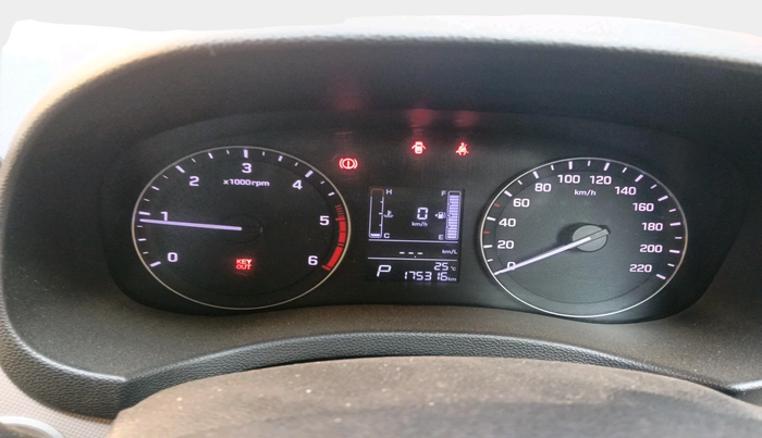 2018 Hyundai Creta SX PLUS AT 1.6 DIESEL, Diesel, Automatic, 1,75,316 km, interior