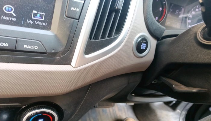 2018 Hyundai Creta SX PLUS AT 1.6 DIESEL, Diesel, Automatic, 1,75,316 km, interior