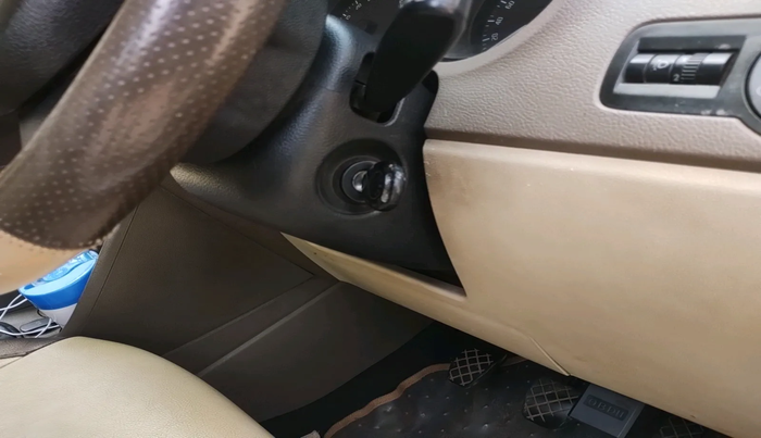 2012 Skoda Rapid AMBITION 1.6 TDI CR MT, Diesel, Manual, 1,23,540 km, interior