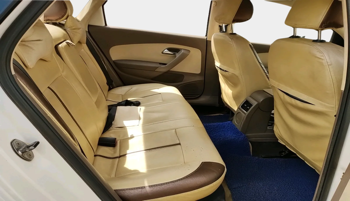 2012 Skoda Rapid AMBITION 1.6 TDI CR MT, Diesel, Manual, 1,23,540 km, interior