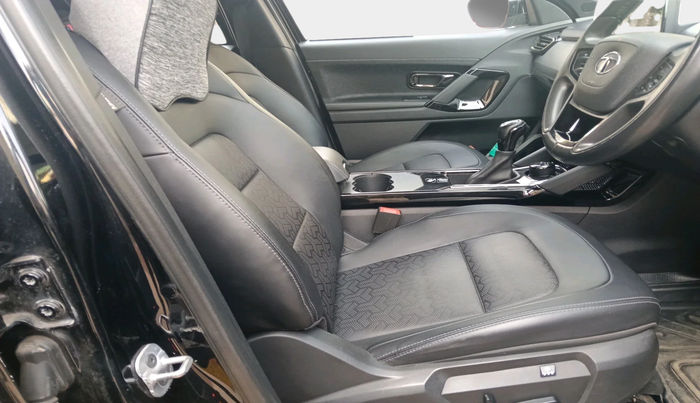 2022 Tata Safari XZA PLUS DARK EDITION, Diesel, Automatic, 48,452 km, interior