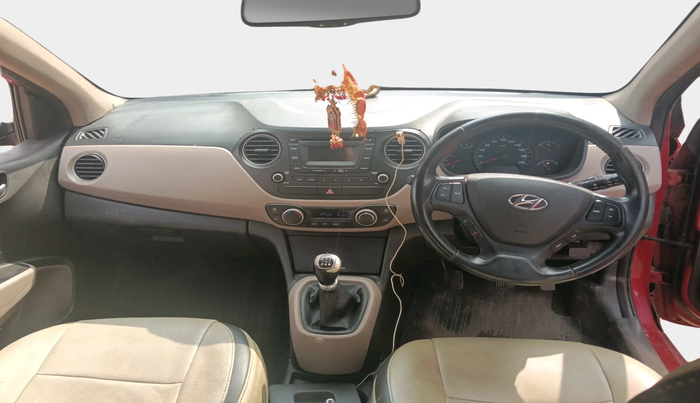 2016 Hyundai Xcent SX 1.2 (O), Petrol, Manual, 39,921 km, interior