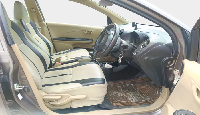 2015 Honda Brio S MT, Petrol, Manual, 79,175 km, interior