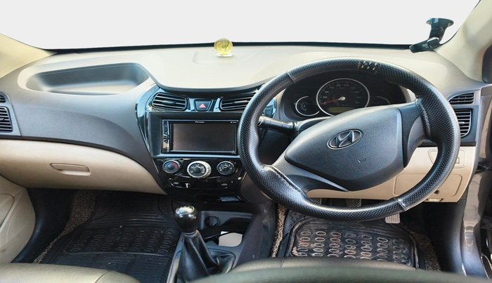 2014 Hyundai Eon MAGNA +, Petrol, Manual, 73,858 km, interior
