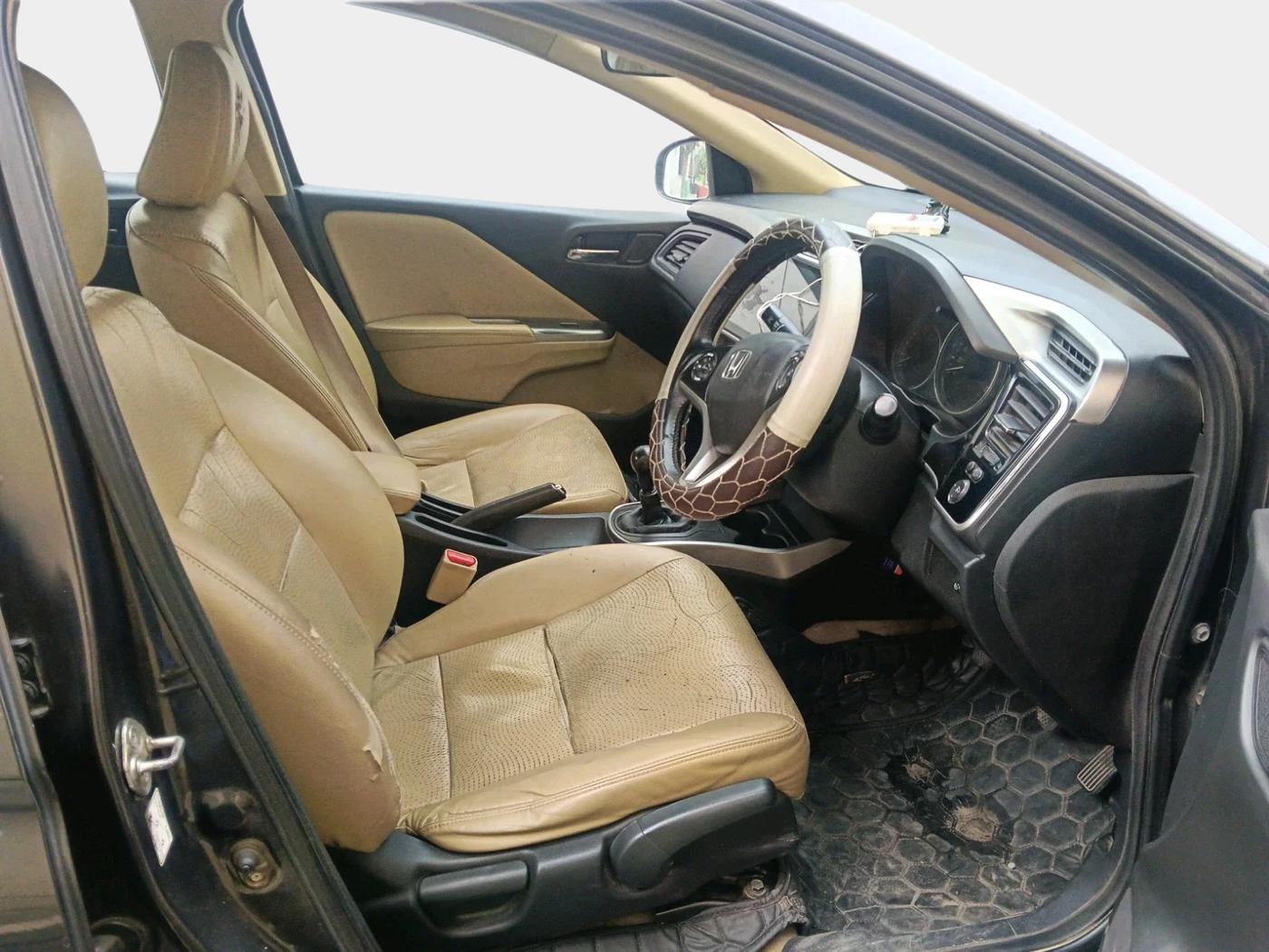 2015 Honda City 1.5L I-DTEC VX, Diesel, Manual, 92,671 km, interior